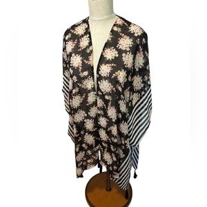 Floral Kimono - One Size (no tags/unbranded)